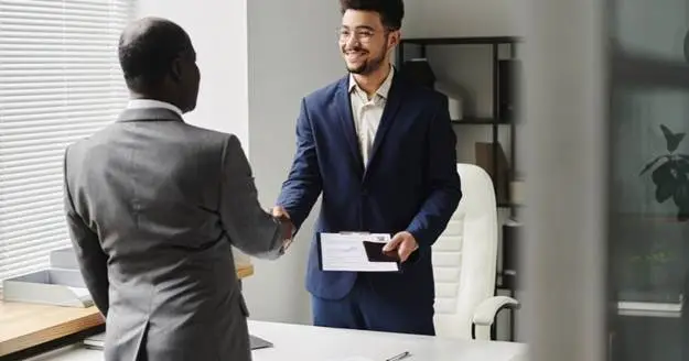what does a retirement specialist do