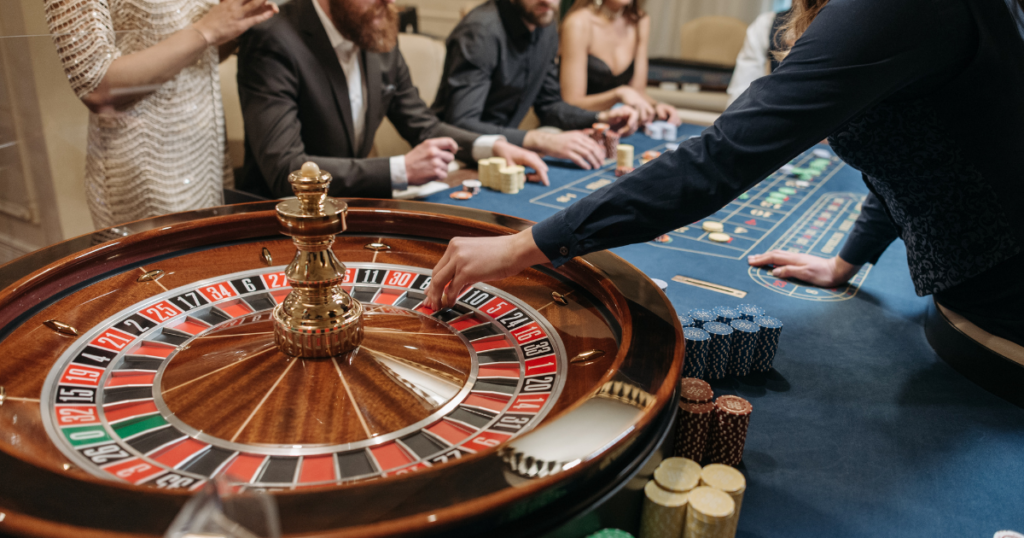 How Casino Table Games Work: Rules, Bets and Odds