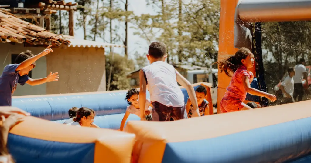 Can adults go in bounce houses
