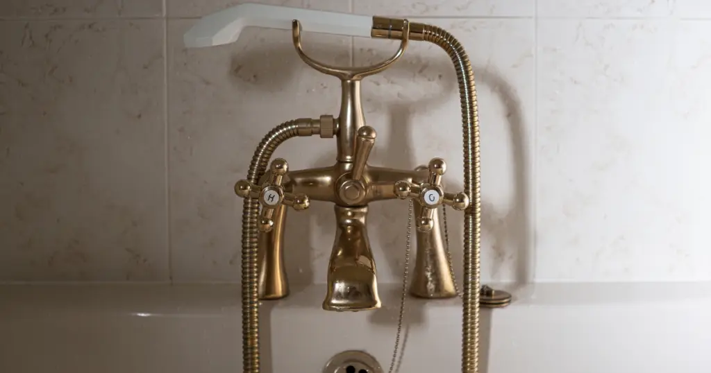 Are plumbing repairs tax deductible